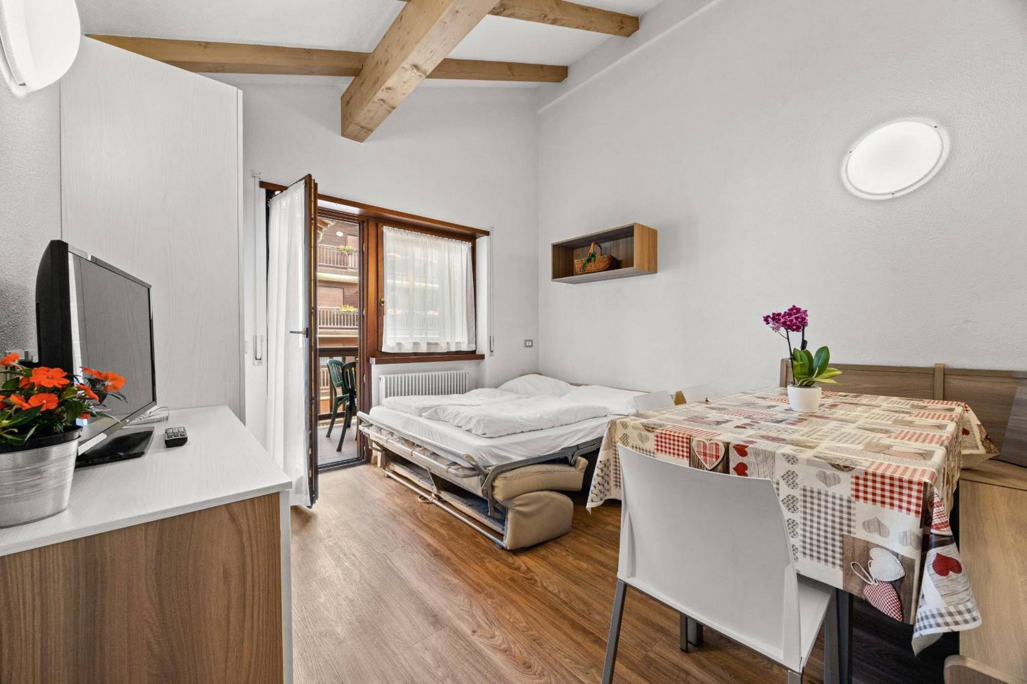 Aparthotel Des Alpes Cavalese Dış mekan fotoğraf