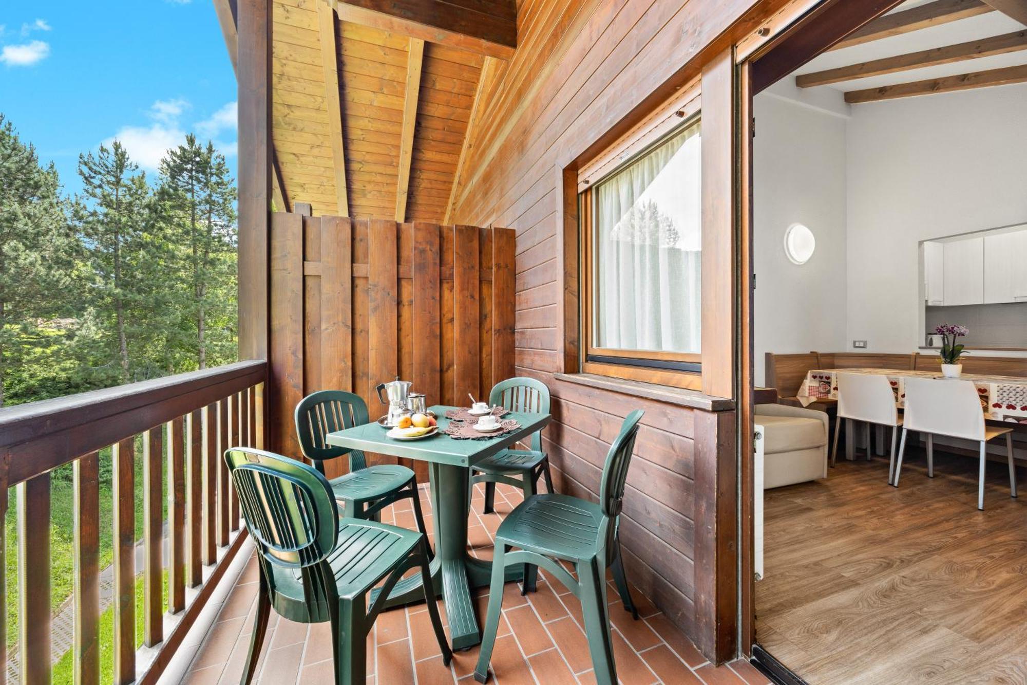 Aparthotel Des Alpes Cavalese Dış mekan fotoğraf