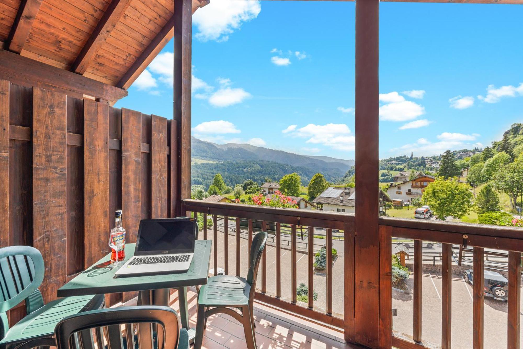 Aparthotel Des Alpes Cavalese Dış mekan fotoğraf