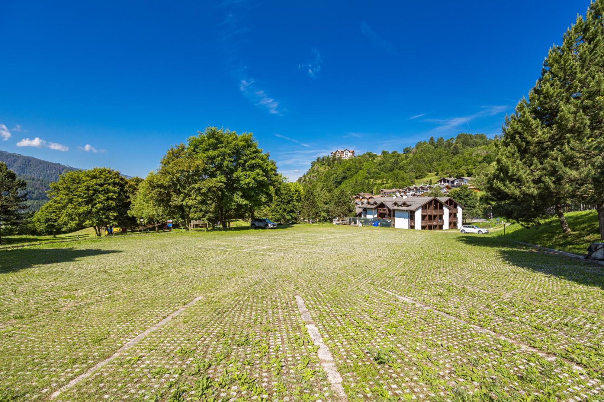 Aparthotel Des Alpes Cavalese Dış mekan fotoğraf