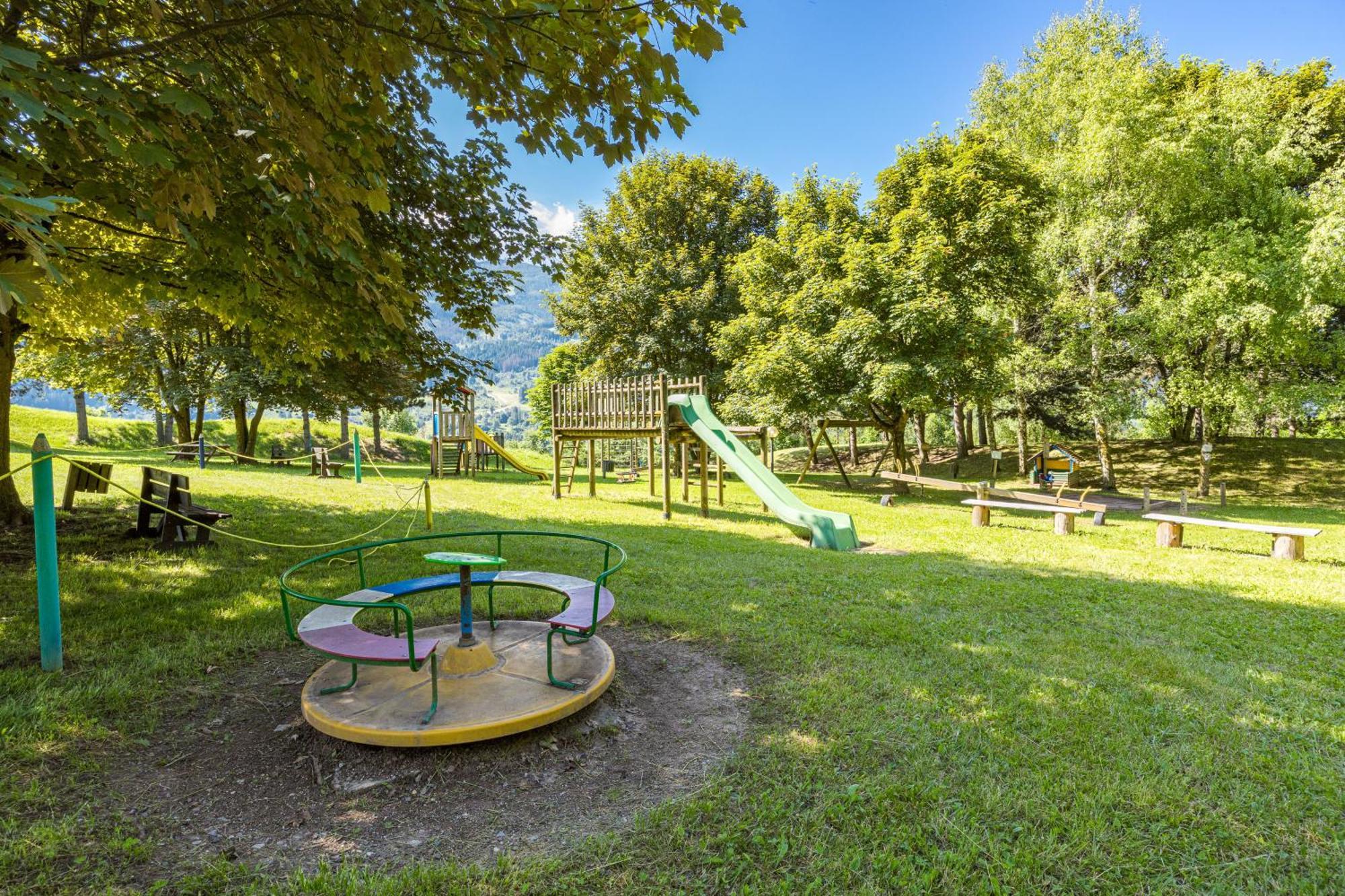 Aparthotel Des Alpes Cavalese Dış mekan fotoğraf