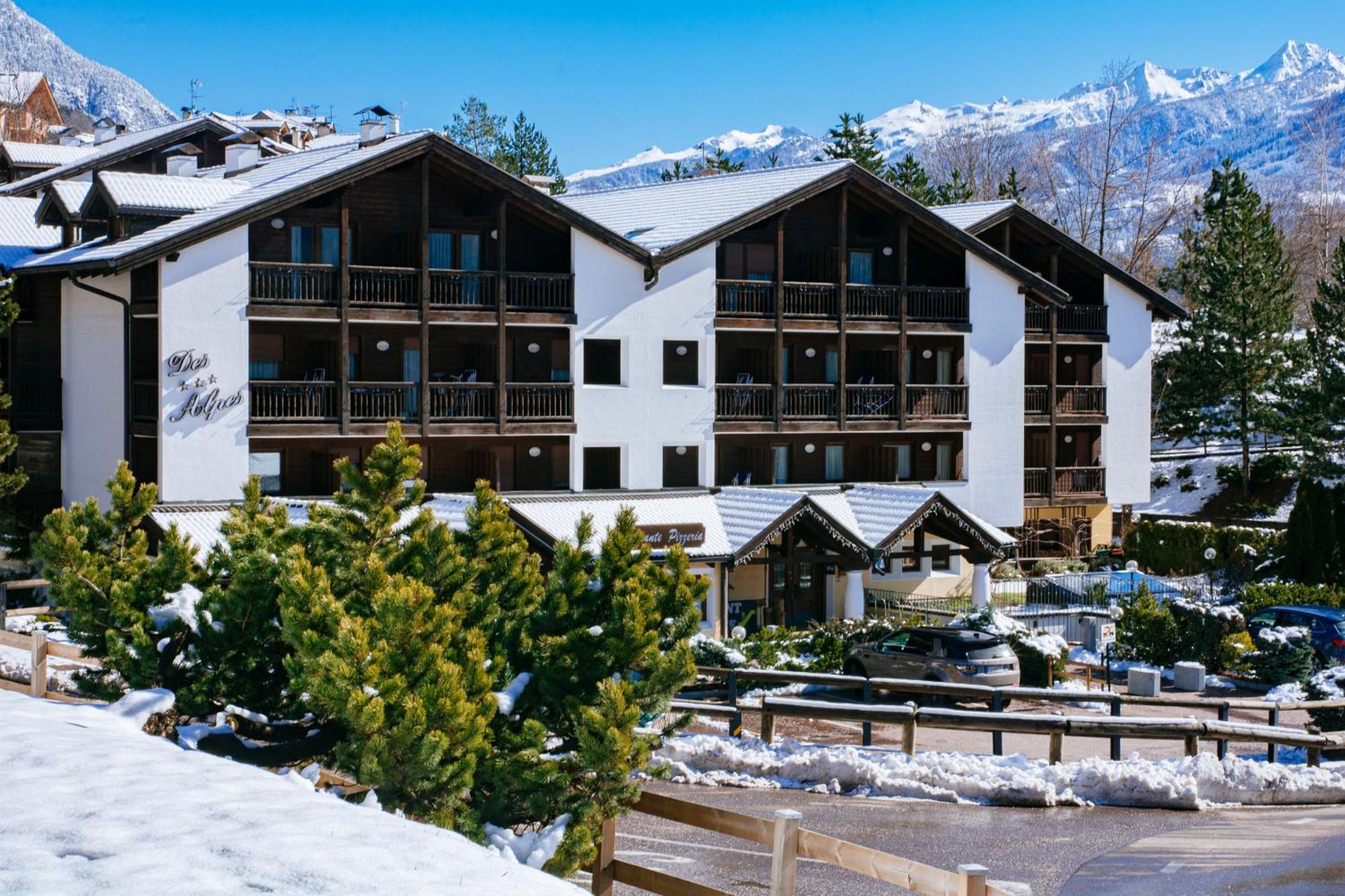 Aparthotel Des Alpes Cavalese Dış mekan fotoğraf